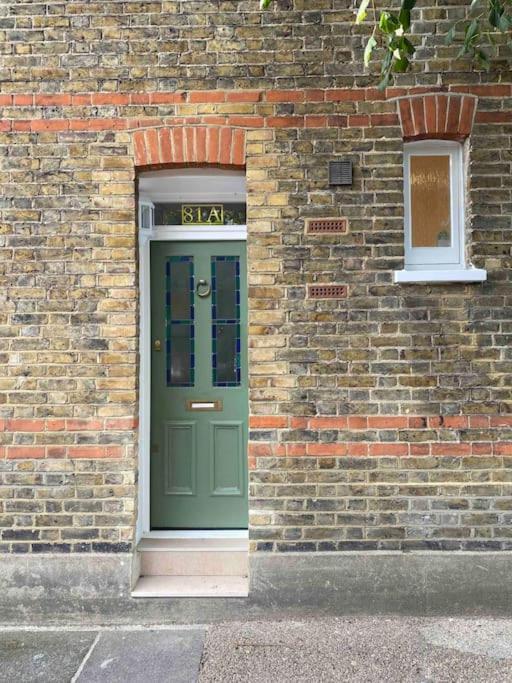 Ferienwohnung Interior Designed Flat Near Kew Botanical Gardens London Exterior foto