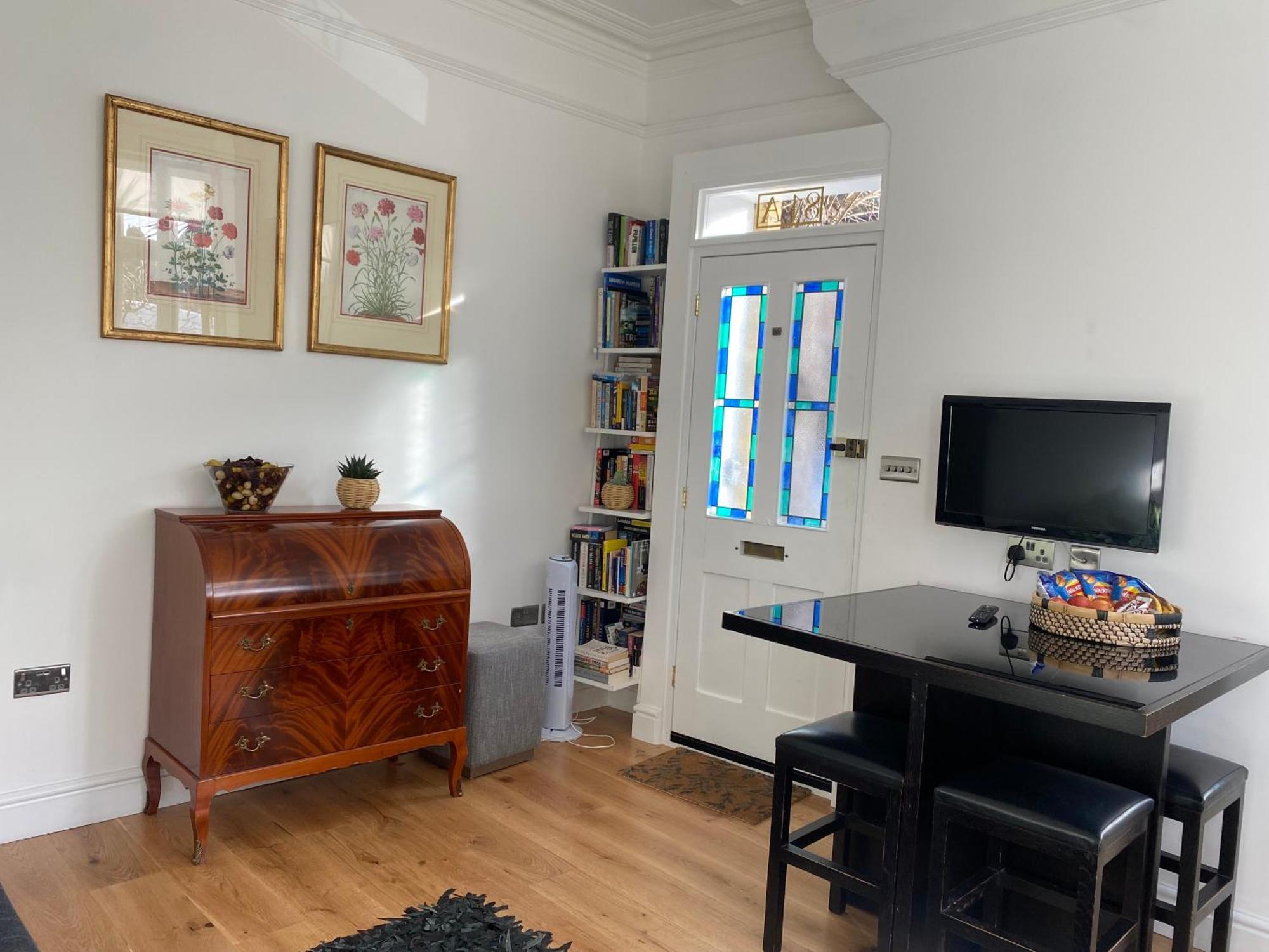 Ferienwohnung Interior Designed Flat Near Kew Botanical Gardens London Exterior foto